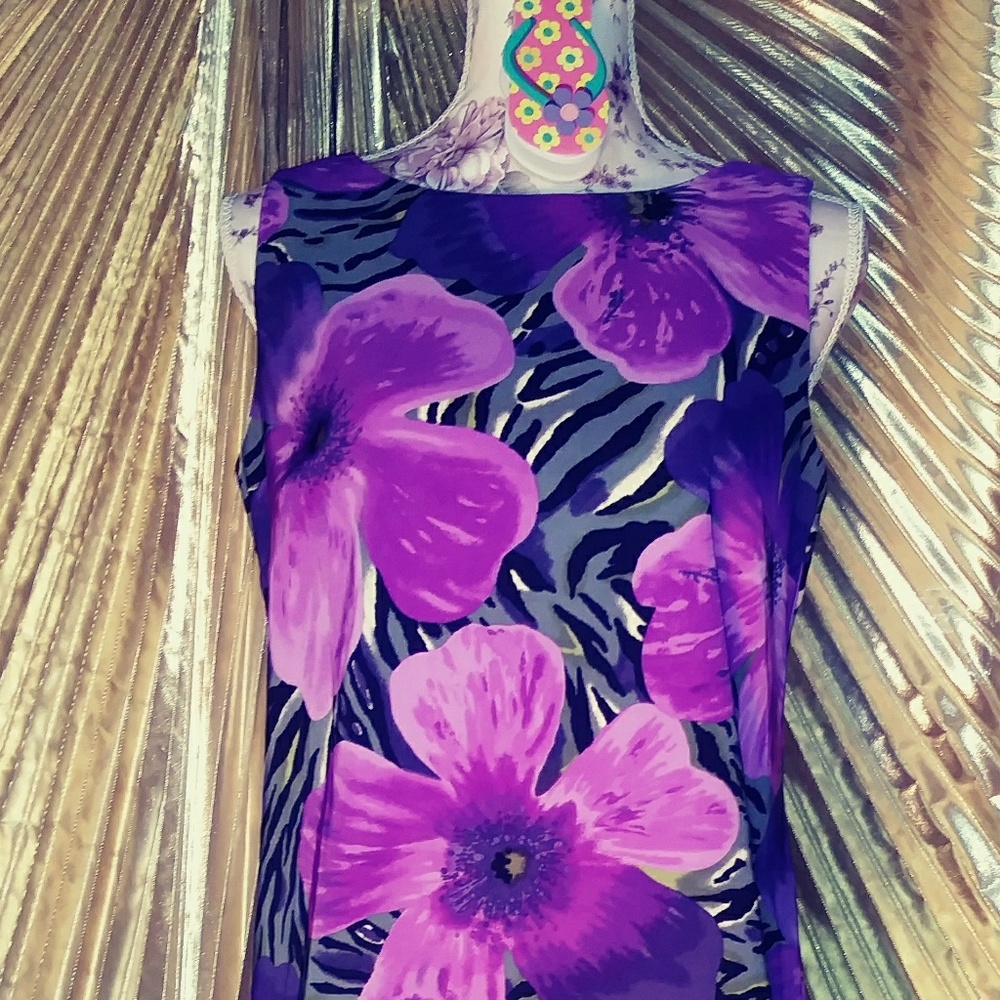 Sheath dress EUC
